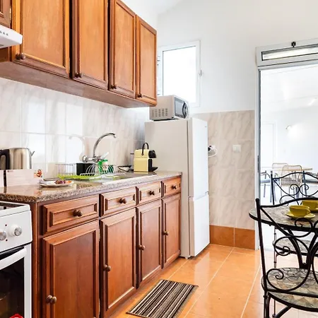 Guestready - Hideaway With Bbq Guest house 3*