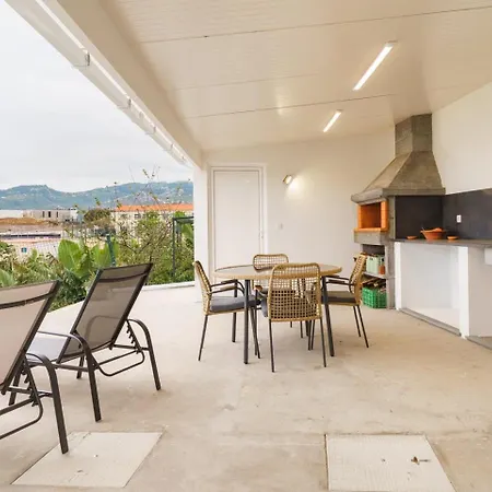 Maison d'hôtes Guestready - Hideaway With Bbq Funchal (Madeira)